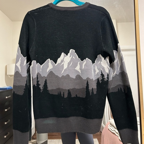 Jackson Hole Million Dollar Sweater - Picture 2 of 3